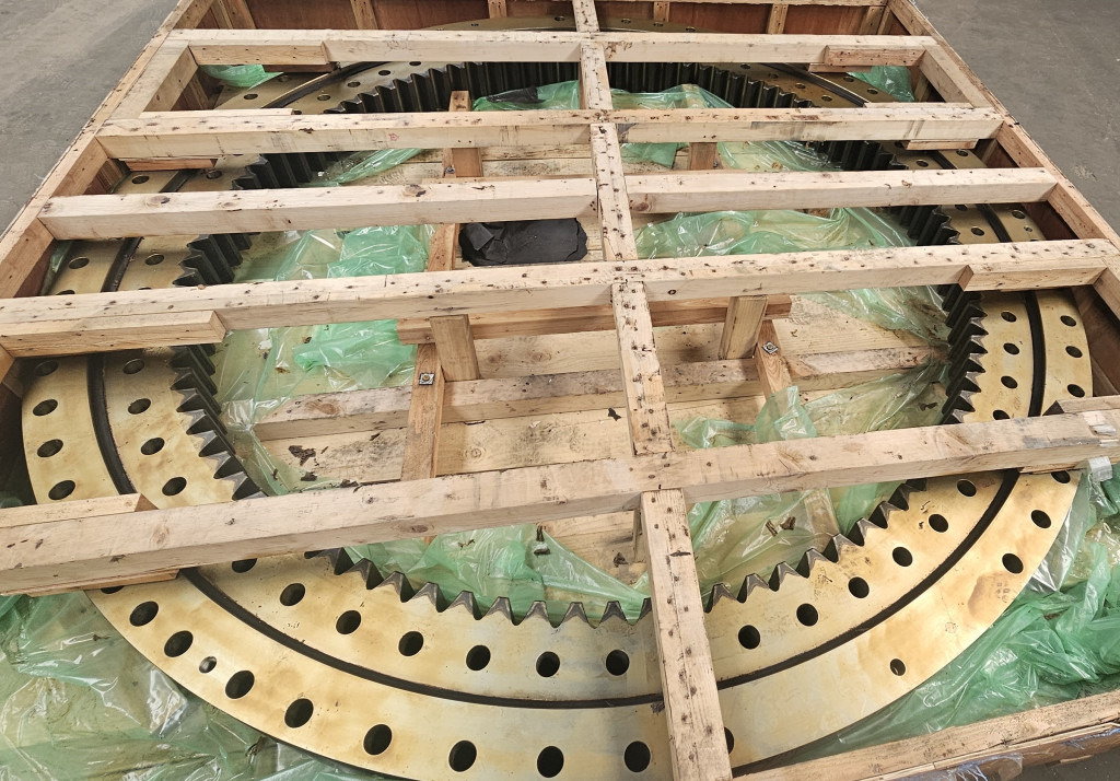 Hitachi 6017664 - 6027751 - Slewing ring for Construction machinery: picture 1 Hitachi 6017664 - 6027751 - Slewing ring for Construction machinery: picture 1