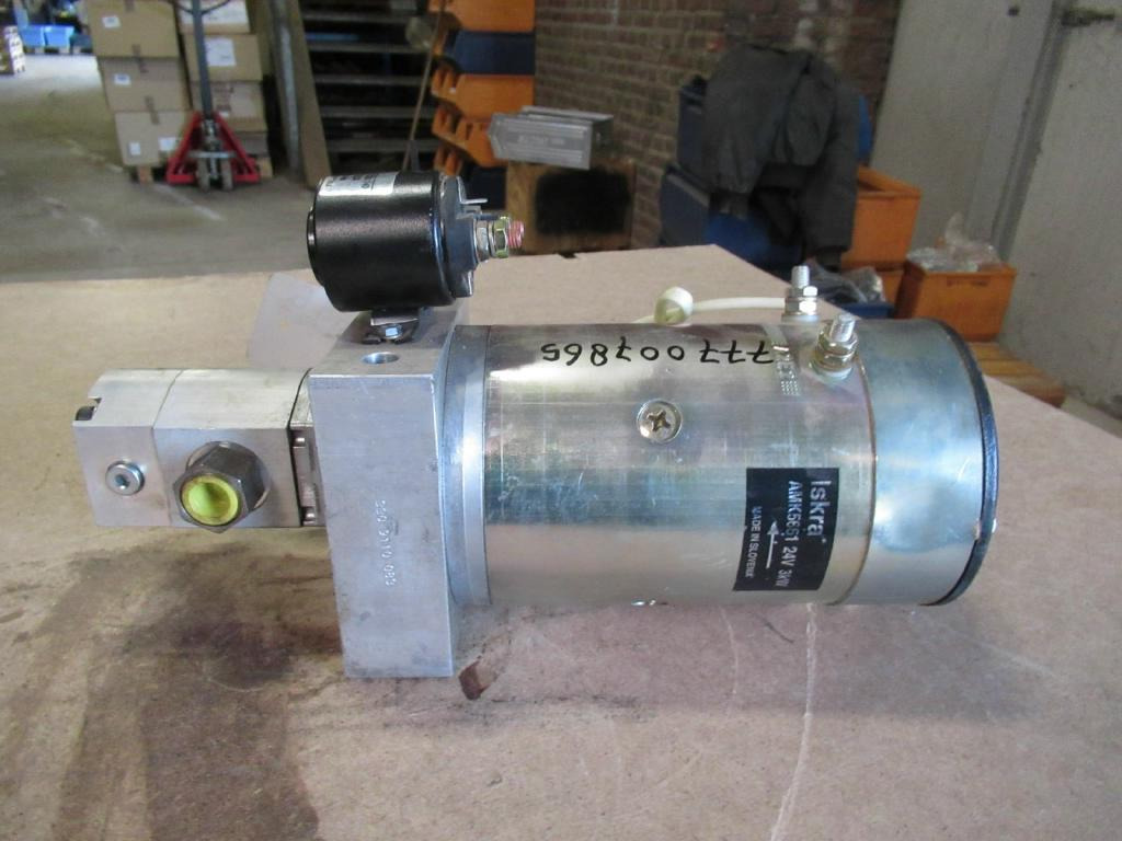 New Holland 8998199926 - Hydraulic pump for Agricultural machinery: picture 3 New Holland 8998199926 - Hydraulic pump for Agricultural machinery: picture 3