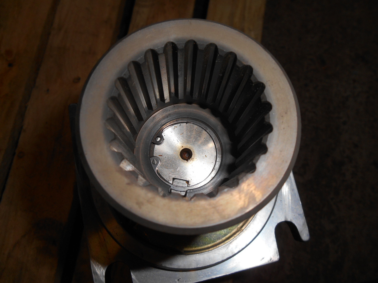 New Holland ND103371 - Hydraulic pump for Construction machinery: picture 4 New Holland ND103371 - Hydraulic pump for Construction machinery: picture 4