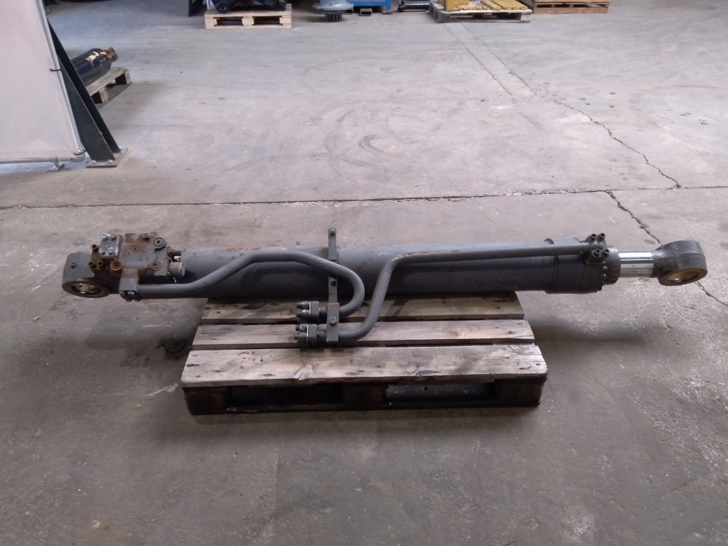 Volvo EC360 - SA114604980 - Hydraulic cylinder for Construction machinery: picture 1 Volvo EC360 - SA114604980 - Hydraulic cylinder for Construction machinery: picture 1