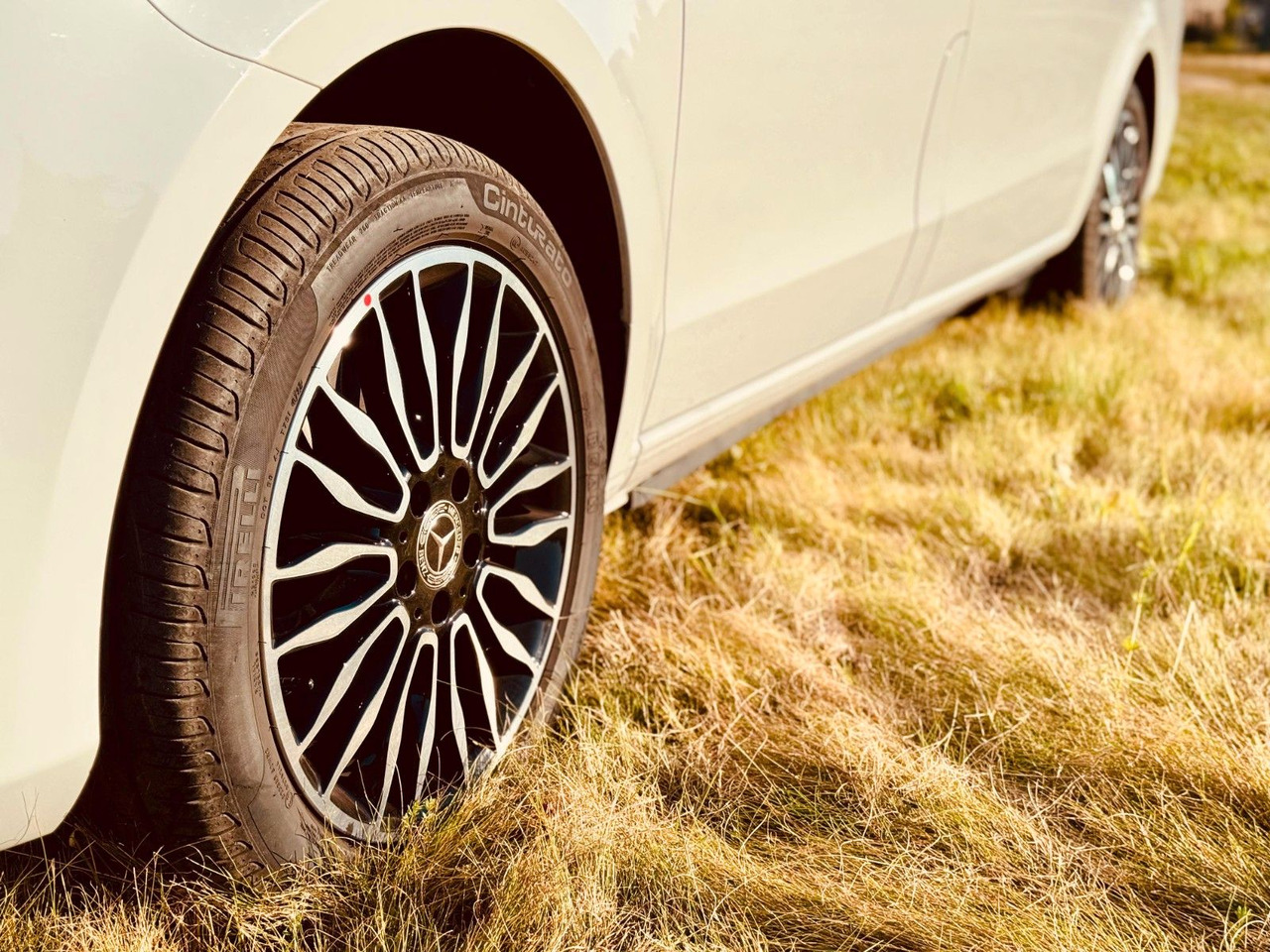 Mercedes-Benz 220 Vito Marco Polo d 4MATIC - Passenger van: picture 3 Mercedes-Benz 220 Vito Marco Polo d 4MATIC - Passenger van: picture 3