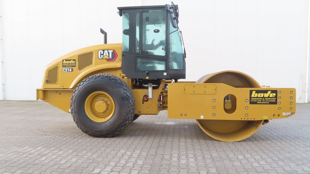 Caterpilllar CS68B - Compactor: picture 1 Caterpilllar CS68B - Compactor: picture 1