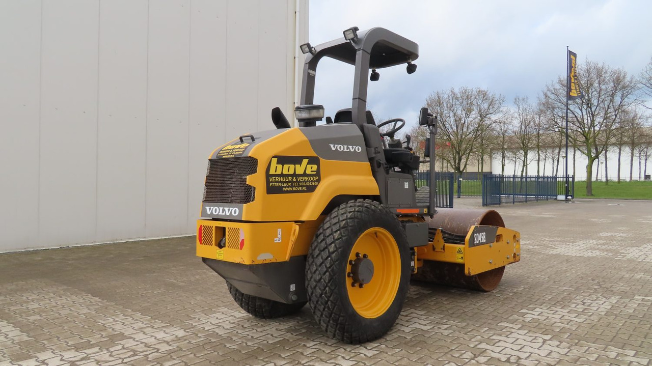 Volvo SD 45 B - Compactor: picture 2 Volvo SD 45 B - Compactor: picture 2