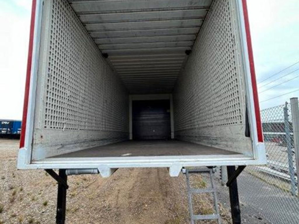 Krone Heck Alu.- Rolltor Krone Heck Alu.- Rolltor - Swap body - box: picture 5 Krone Heck Alu.- Rolltor Krone Heck Alu.- Rolltor - Swap body - box: picture 5