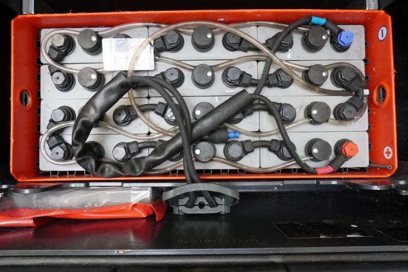 Linde D 12 SP 133 - Stacker: picture 5 Linde D 12 SP 133 - Stacker: picture 5