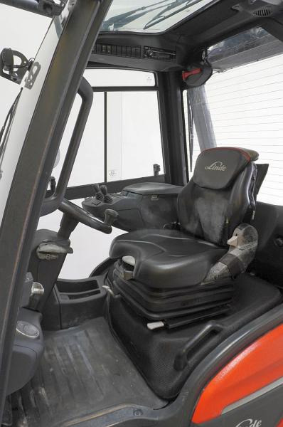 Linde H 30 D 1202 - Diesel forklift: picture 3 Linde H 30 D 1202 - Diesel forklift: picture 3