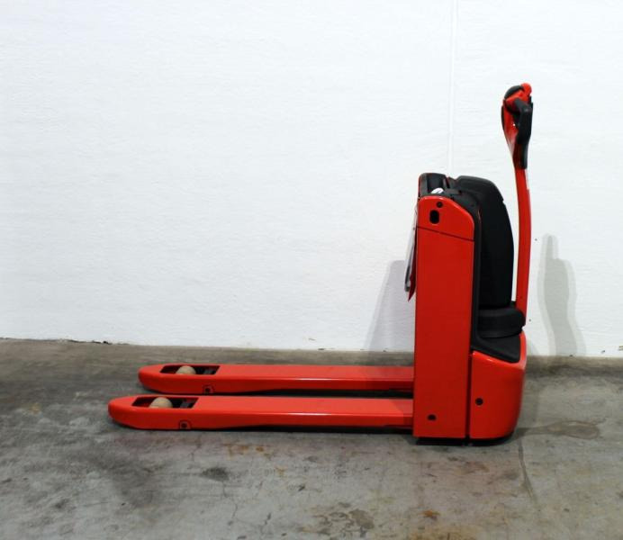 Linde T 14 ION 1155-00 - Pallet truck: picture 3 Linde T 14 ION 1155-00 - Pallet truck: picture 3