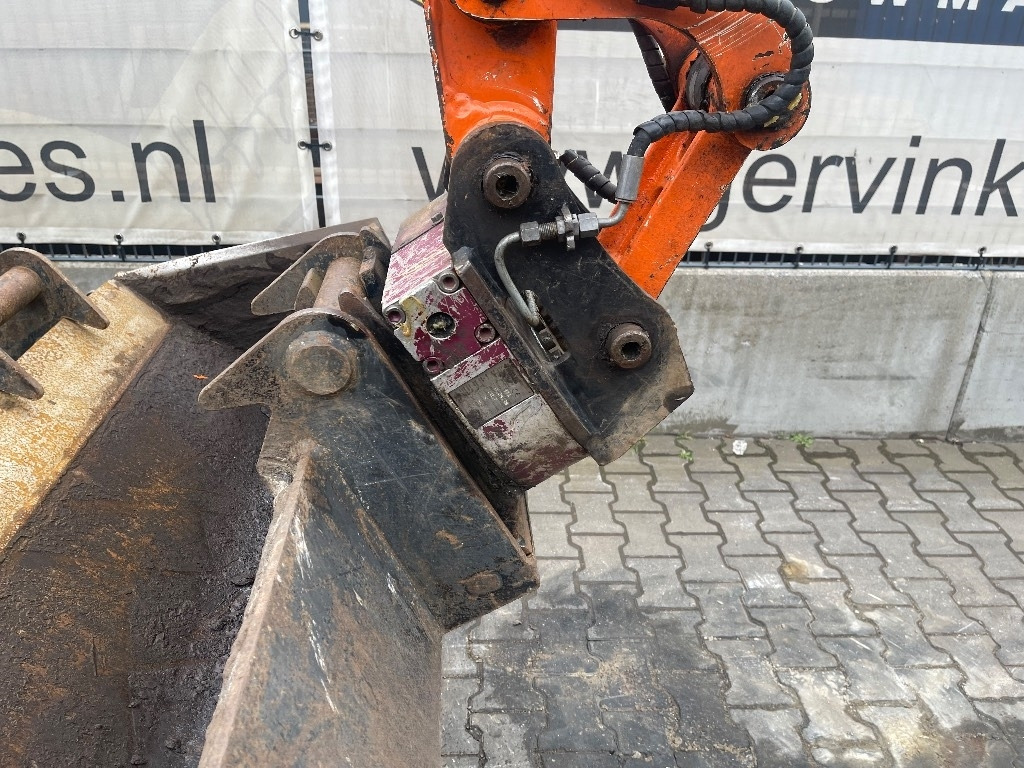 Hitachi ZX 26 U-5 A CLR - Mini excavator: picture 3 Hitachi ZX 26 U-5 A CLR - Mini excavator: picture 3
