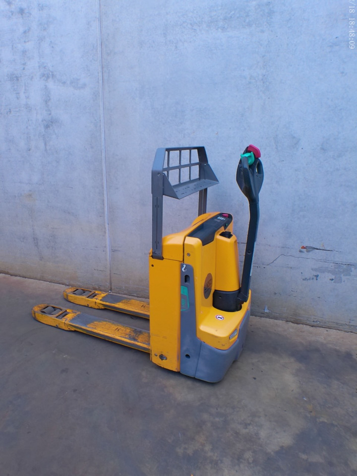 Jungheinrich EJE 116 LI-ION - Pallet truck: picture 1 Jungheinrich EJE 116 LI-ION - Pallet truck: picture 1