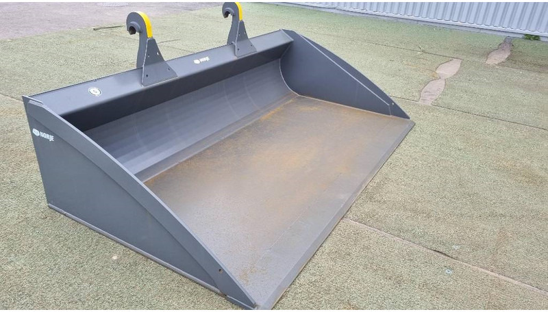 Norje Planeringsskopa Stora BM fäste, Bredd 2650mm - Wheel loader: picture 1 Norje Planeringsskopa Stora BM fäste, Bredd 2650mm - Wheel loader: picture 1