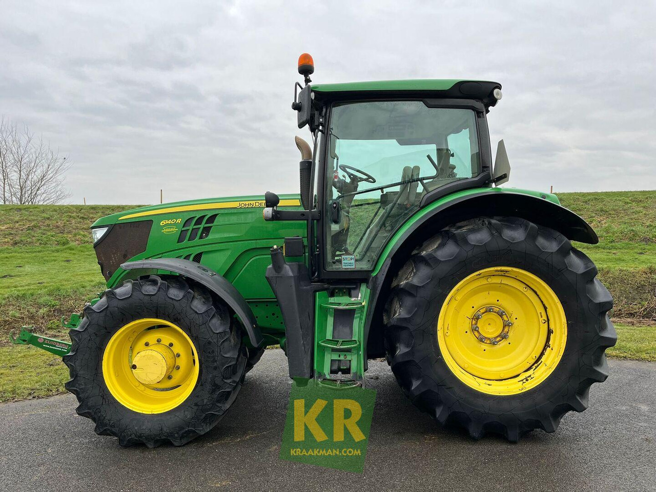 6140R John Deere - Farm tractor: picture 2 6140R John Deere - Farm tractor: picture 2