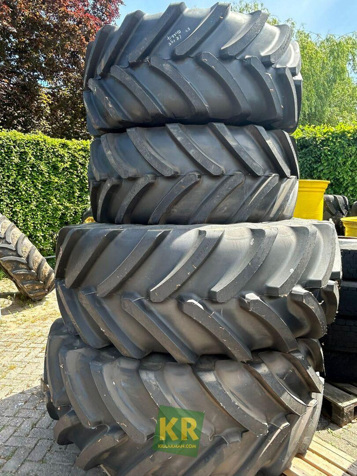 Banden Bridgestone Bridgestone - Wheel and tire package for Agricultural machinery: picture 3 Banden Bridgestone Bridgestone - Wheel and tire package for Agricultural machinery: picture 3