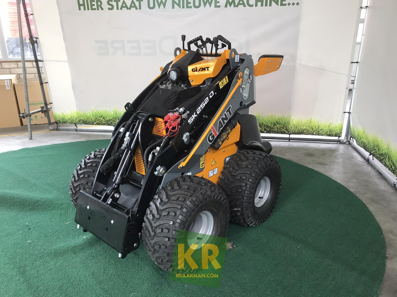 Giant SK252D - Skid steer loader: picture 1 Giant SK252D - Skid steer loader: picture 1