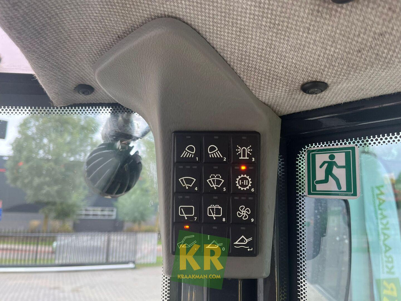 V100 shovel Yanmar - Wheel loader: picture 4 V100 shovel Yanmar - Wheel loader: picture 4