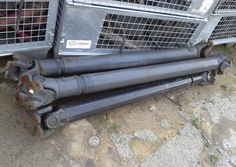 WAŁ NAPĘDOWY MIĘDZYMOSTOWY MAN F2000 TGA TGS TGX 4X4 6X4 6X6 8X4 8X6 8X8 - Propeller shaft: picture 2 WAŁ NAPĘDOWY MIĘDZYMOSTOWY MAN F2000 TGA TGS TGX 4X4 6X4 6X6 8X4 8X6 8X8 - Propeller shaft: picture 2