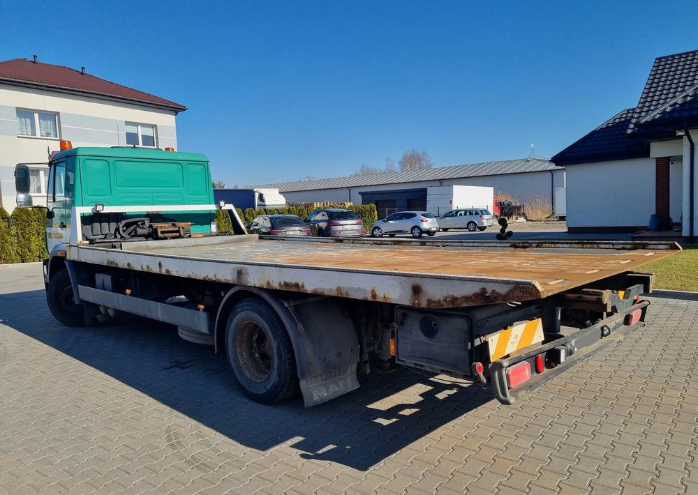 MAN LE 15 220 - Tow truck: picture 5 MAN LE 15 220 - Tow truck: picture 5