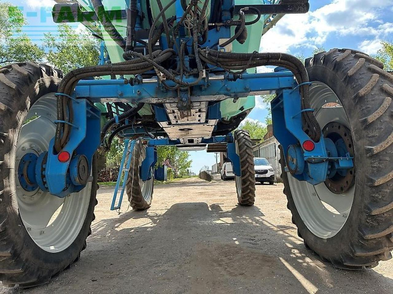 Trailed sprayer Berthoud boxer 3000r: picture 25