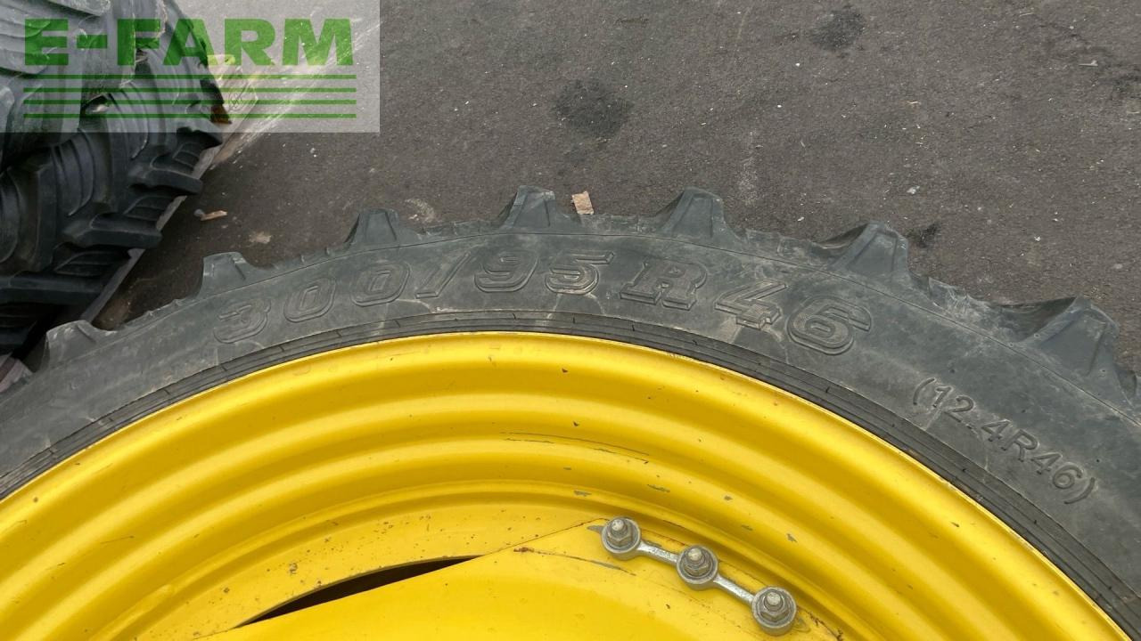 Farm tractor CLAAS ARION 530: picture 36