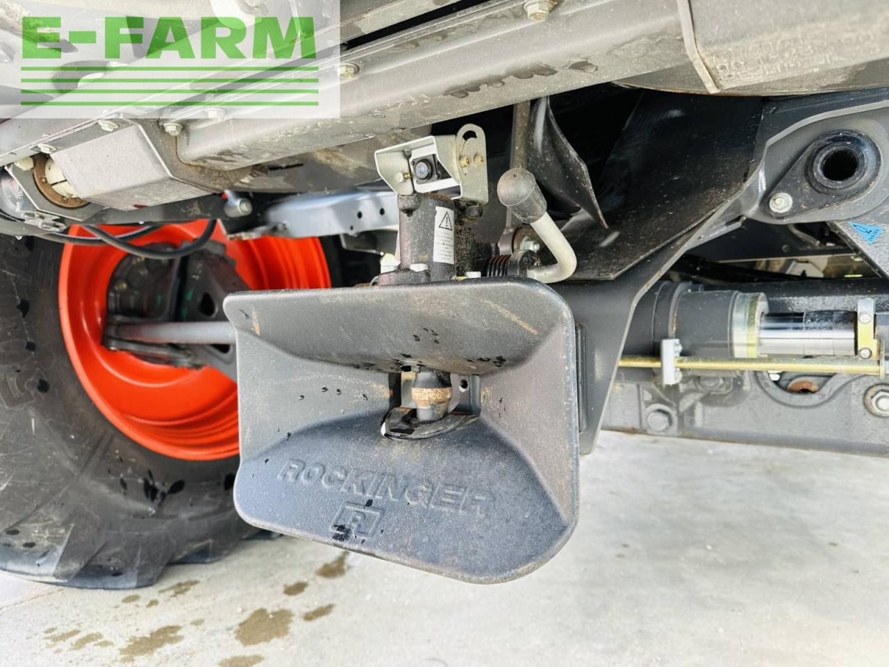 Combine harvester CLAAS LEXION 8800 TT E5: picture 11