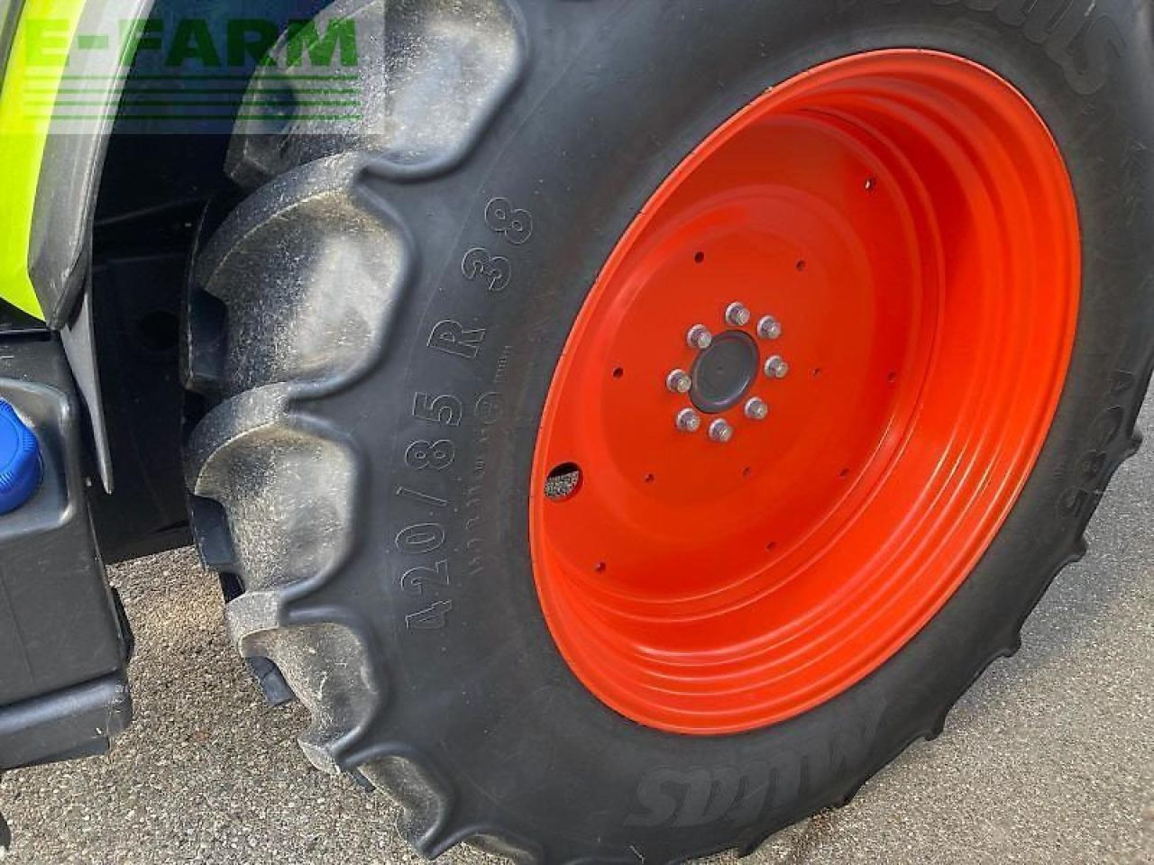 Farm tractor CLAAS arion 430 cis: picture 17