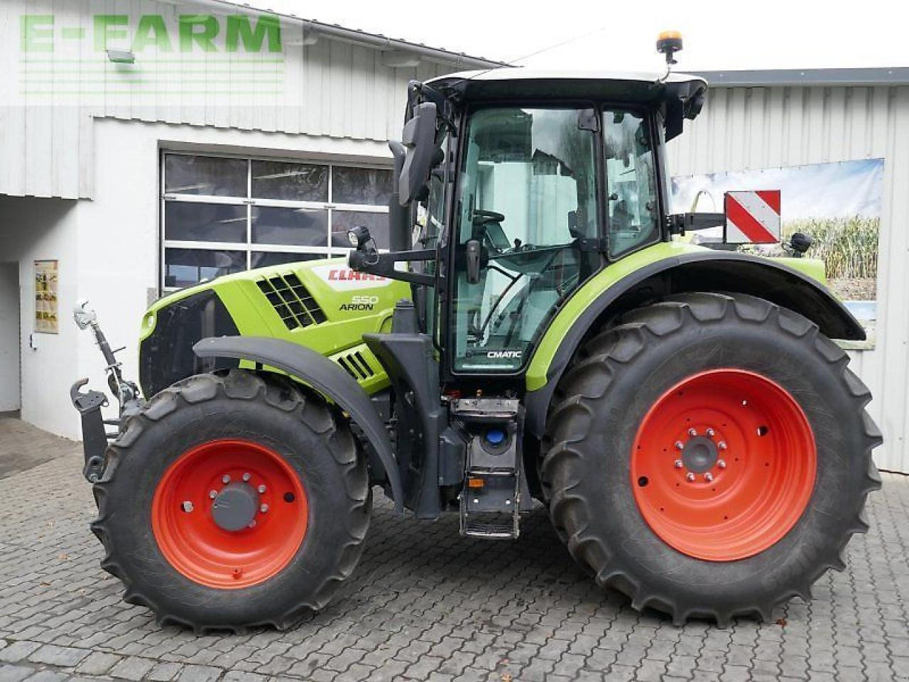 CLAAS arion 550 cmatic cebis CMATIC CEBIS - Farm tractor: picture 5 CLAAS arion 550 cmatic cebis CMATIC CEBIS - Farm tractor: picture 5