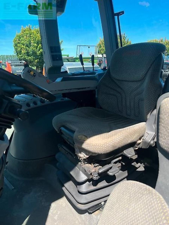 Farm tractor CLAAS arion 620: picture 15 Farm tractor CLAAS arion 620: picture 15