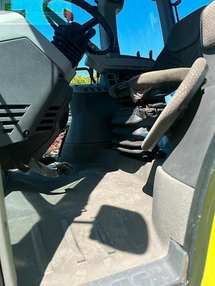 Farm tractor CLAAS arion 620: picture 11 Farm tractor CLAAS arion 620: picture 11