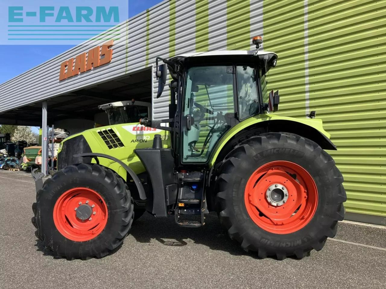 CLAAS arion 630 cis electropilot CIS - Farm tractor: picture 2 CLAAS arion 630 cis electropilot CIS - Farm tractor: picture 2