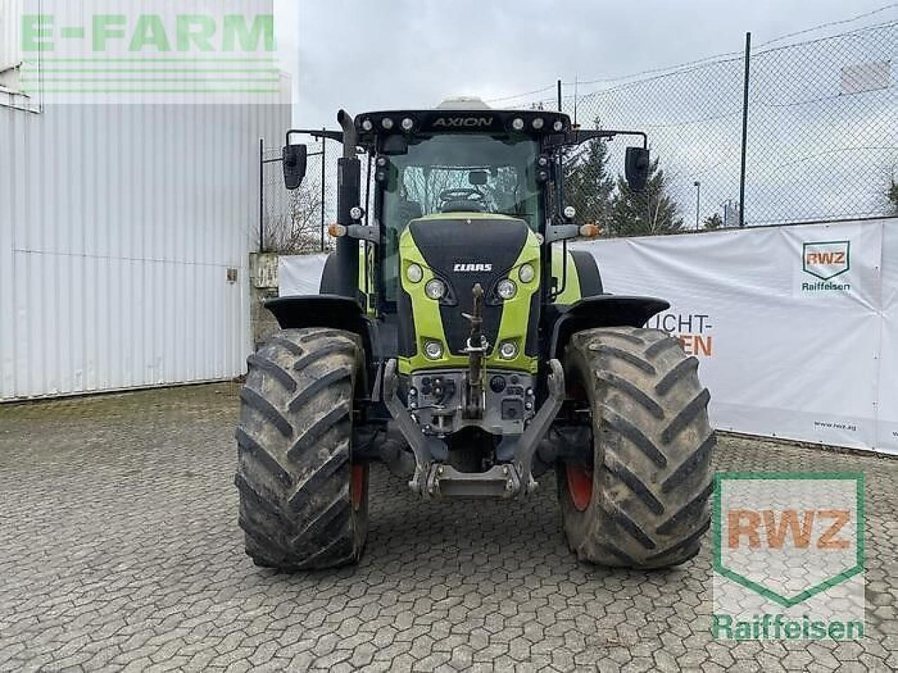 Farm tractor CLAAS axion 870 cmatic CMATIC: picture 7