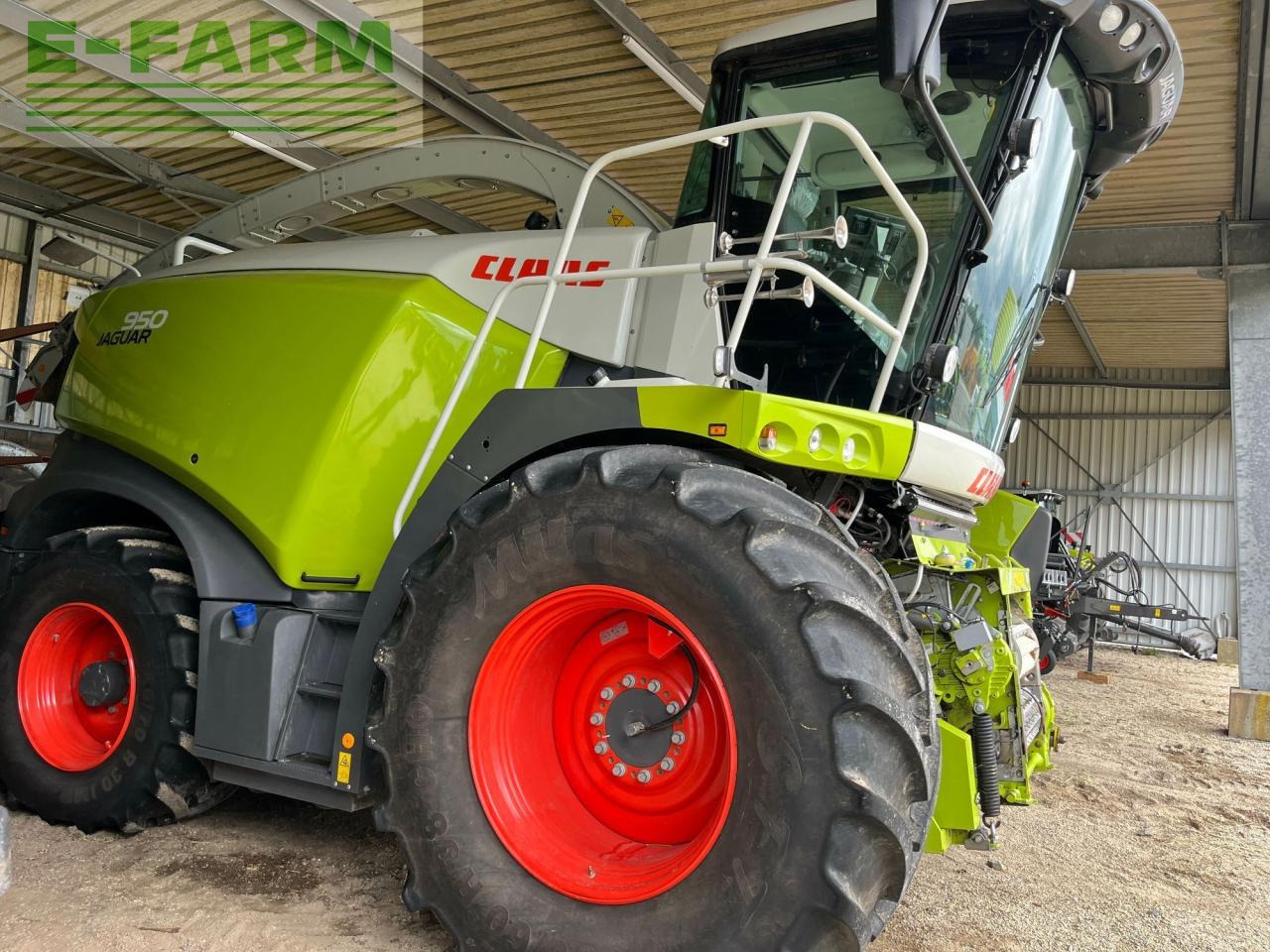 CLAAS jaguar 950 - stage v - Forage harvester: picture 1 CLAAS jaguar 950 - stage v - Forage harvester: picture 1