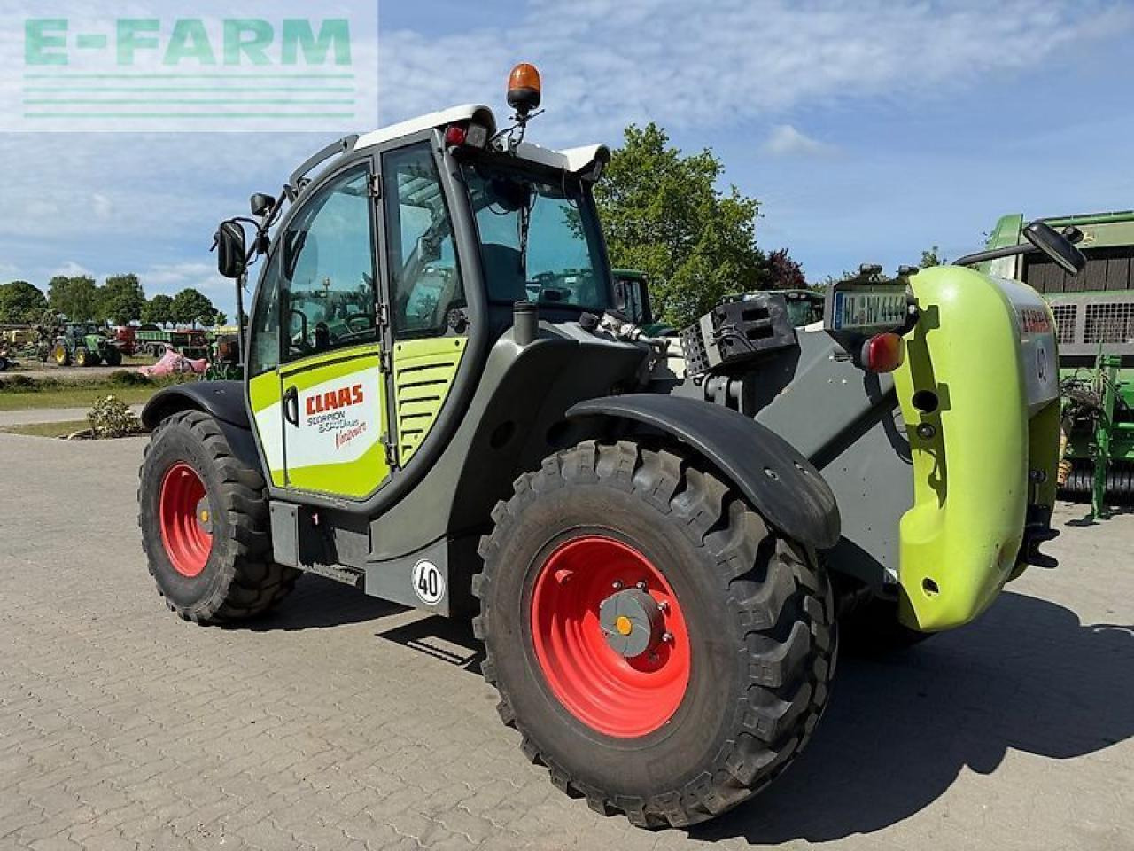 CLAAS scorpion 9040 plus variopower - Telescopic handler: picture 3 CLAAS scorpion 9040 plus variopower - Telescopic handler: picture 3