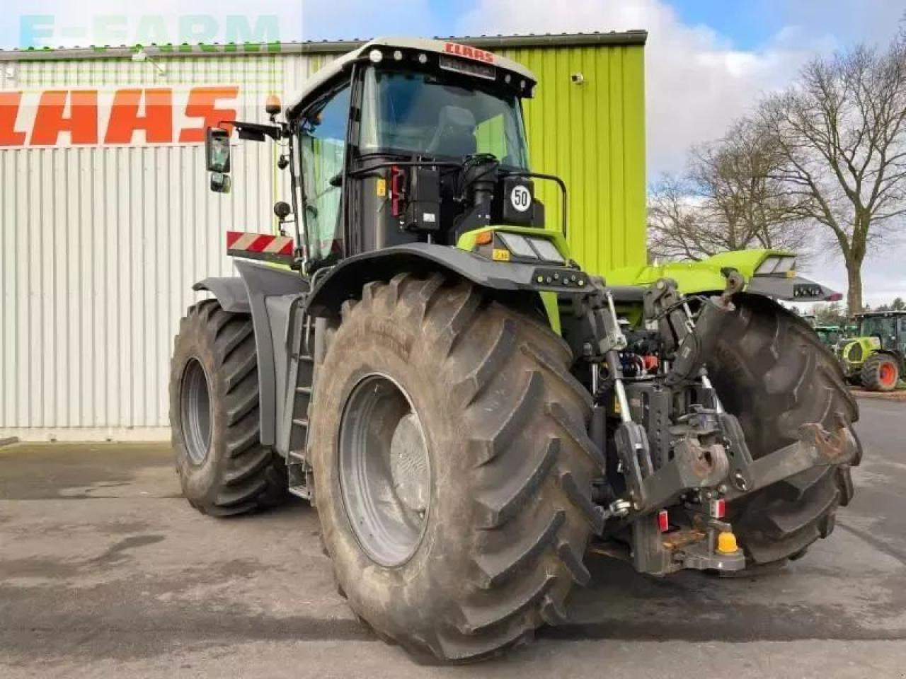 Farm tractor CLAAS xerion 4200 trac vc TRAC VC: picture 7