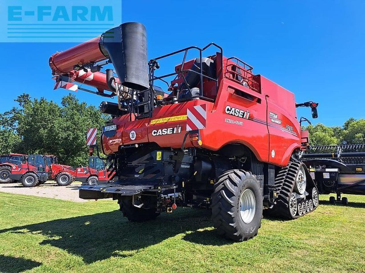 Case-IH case axial flow 8250 st5 p - Combine harvester: picture 3 Case-IH case axial flow 8250 st5 p - Combine harvester: picture 3