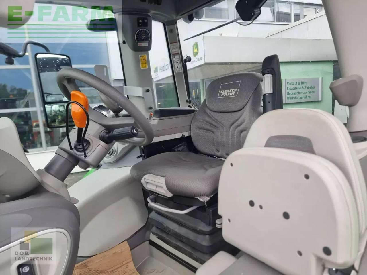 Farm tractor Deutz-Fahr 6180 agrotron ttv: picture 21