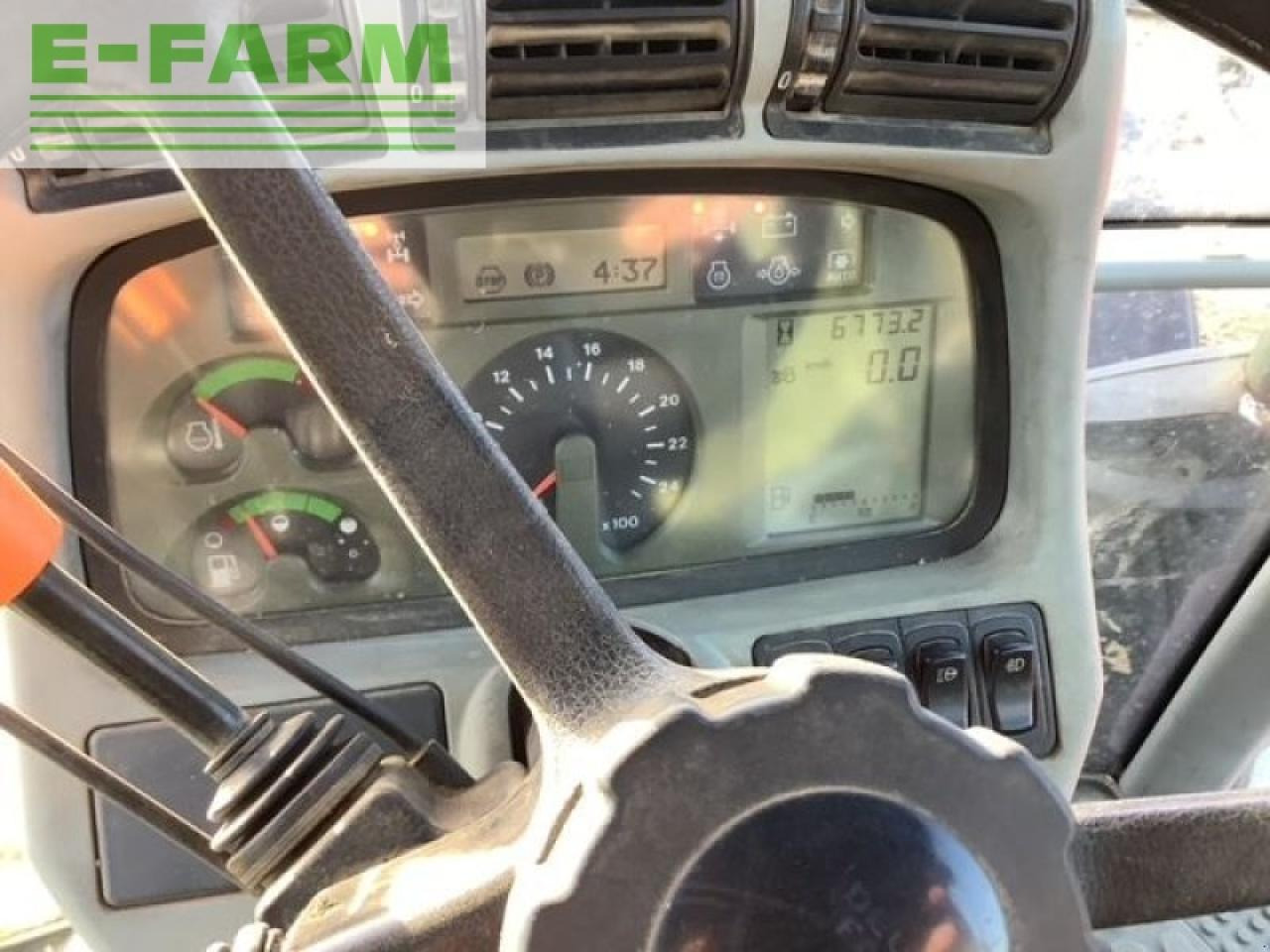 Farm tractor Deutz-Fahr agrot.7210: picture 10