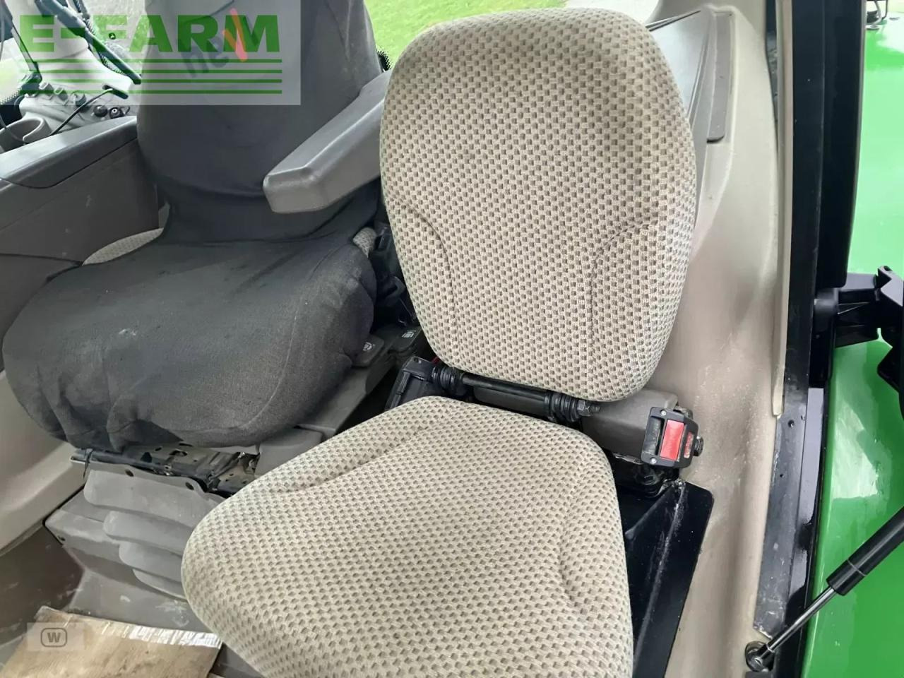 Farm tractor John Deere 6215r: picture 21 Farm tractor John Deere 6215r: picture 21