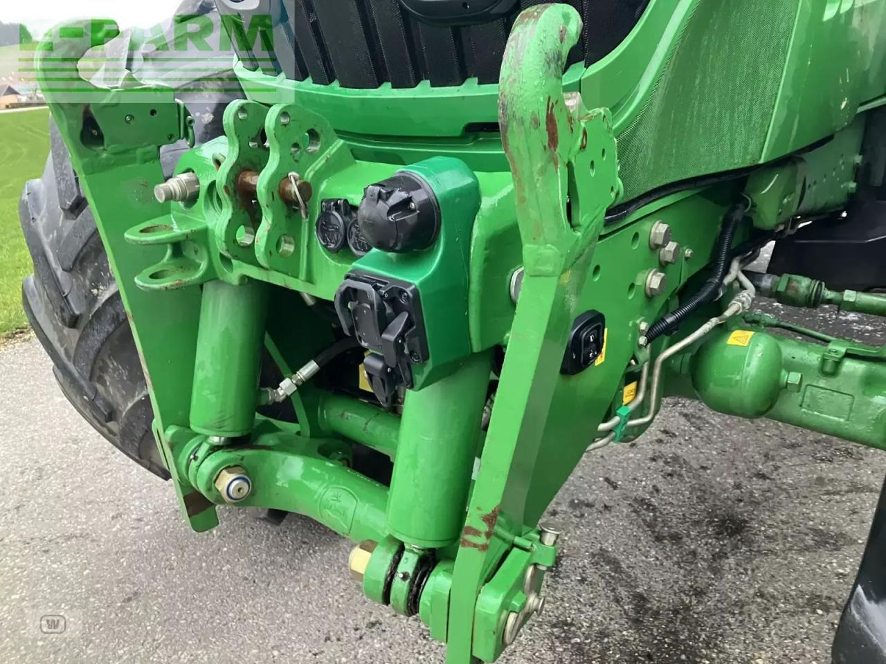 Farm tractor John Deere 6215r: picture 9 Farm tractor John Deere 6215r: picture 9