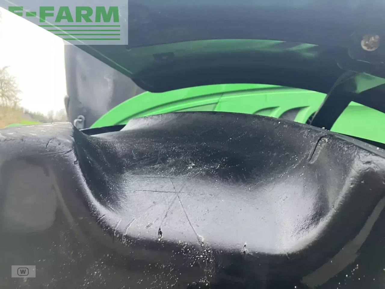 Farm tractor John Deere 6215r: picture 12 Farm tractor John Deere 6215r: picture 12