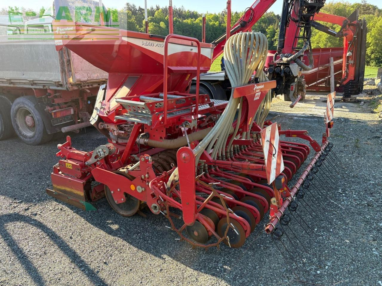 Kverneland i-drill pro - säkombination - Combine seed drill: picture 2 Kverneland i-drill pro - säkombination - Combine seed drill: picture 2