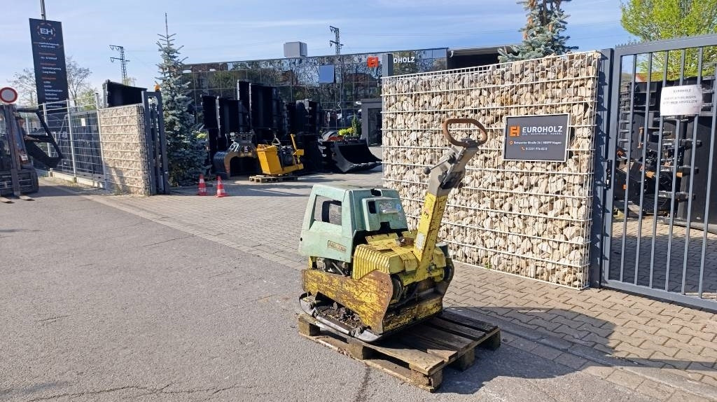 Ammann AVH 6030 Bj 2007, mit defektem Motor, Ersatzteile - Vibratory plate: picture 3 Ammann AVH 6030 Bj 2007, mit defektem Motor, Ersatzteile - Vibratory plate: picture 3