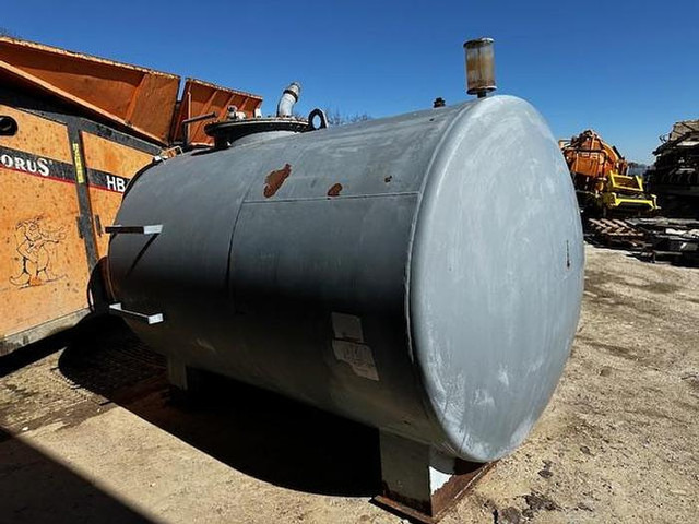 Big 5000l Dieseltankstelle, doppelwandig - Fuel tank: picture 5 Big 5000l Dieseltankstelle, doppelwandig - Fuel tank: picture 5