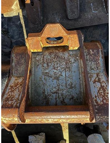 Big Tieflöffel 45 cm Arbeitsbreite mit Arden Aufnahme - Bucket: picture 5 Big Tieflöffel 45 cm Arbeitsbreite mit Arden Aufnahme - Bucket: picture 5