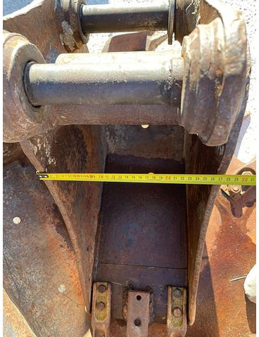 Tieflöffel 30 cm Arbeitsbreite Tieflöffel 30 cm Arbeitsbreite - Bucket: picture 4 Tieflöffel 30 cm Arbeitsbreite Tieflöffel 30 cm Arbeitsbreite - Bucket: picture 4