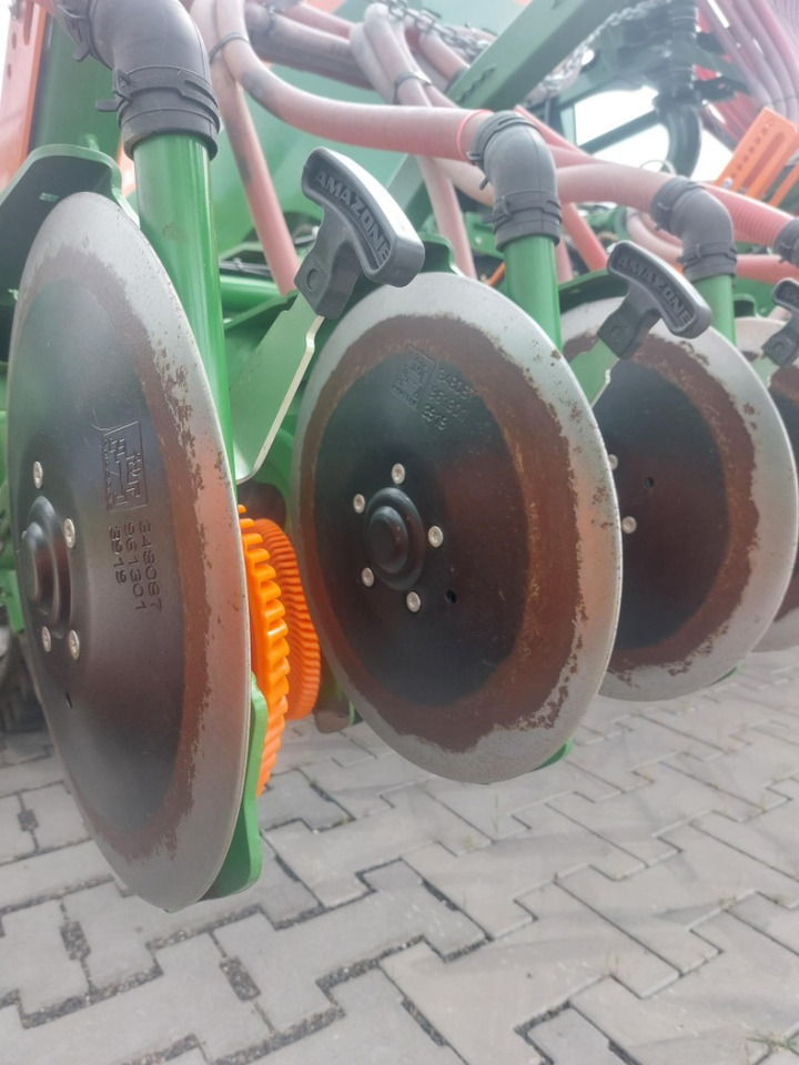 Amazone Cirrus 6003-2 - Seed drill: picture 5 Amazone Cirrus 6003-2 - Seed drill: picture 5