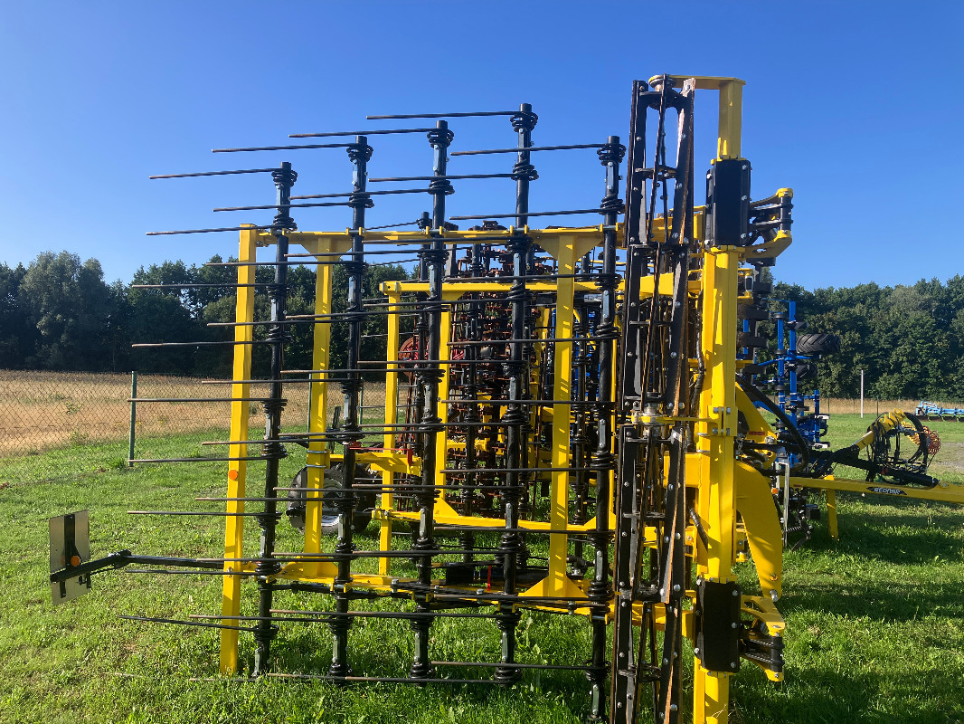 Bednar Striegel-Pro PN 6000 - Fertilizing equipment: picture 1 Bednar Striegel-Pro PN 6000 - Fertilizing equipment: picture 1