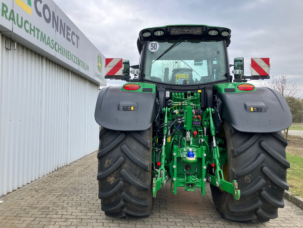 Farm tractor John Deere 6195R: picture 10