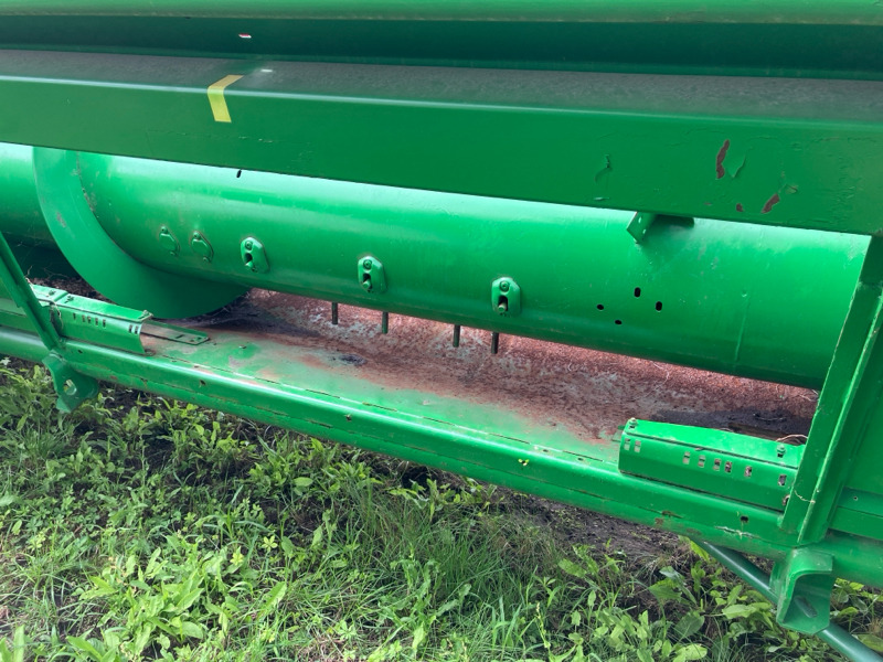 John Deere 630R mit Sonnenblumenvorsatz - Combine harvester: picture 4 John Deere 630R mit Sonnenblumenvorsatz - Combine harvester: picture 4