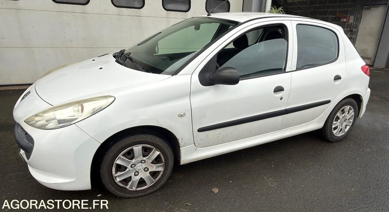 206 + - Car: picture 3 206 + - Car: picture 3