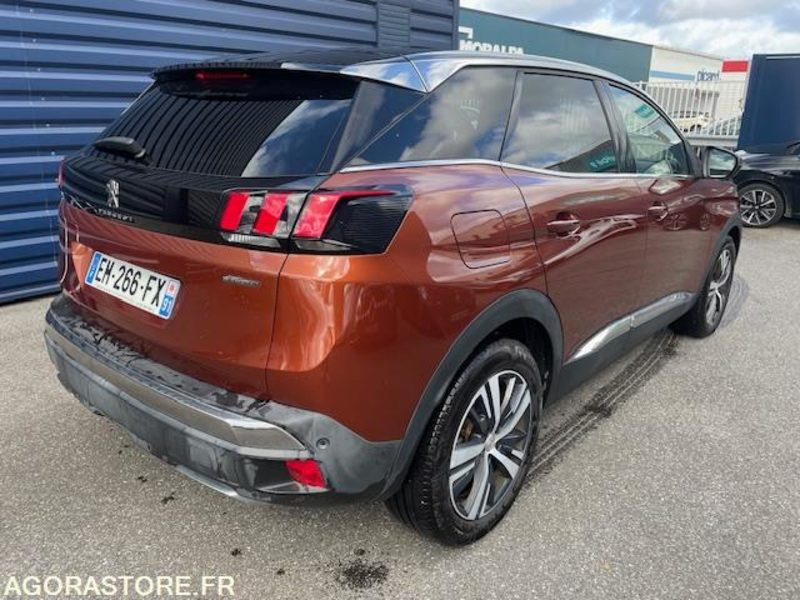 3008 GT-LINE 1.2 PT 130cv. 05/2017. 117900 KM - SUV: picture 3 3008 GT-LINE 1.2 PT 130cv. 05/2017. 117900 KM - SUV: picture 3