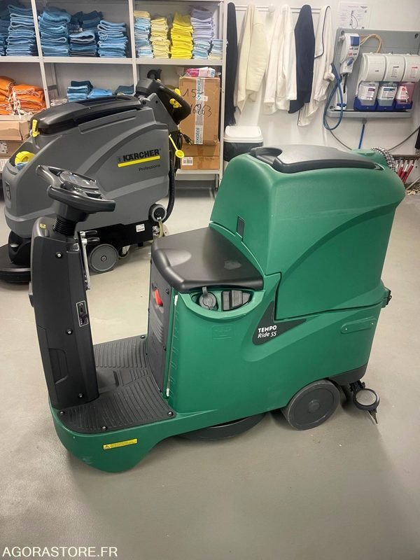 AUTOLAVEUSE BOMA TEMPO RIDE 55 2023 300h - Scrubber dryer: picture 1 AUTOLAVEUSE BOMA TEMPO RIDE 55 2023 300h - Scrubber dryer: picture 1